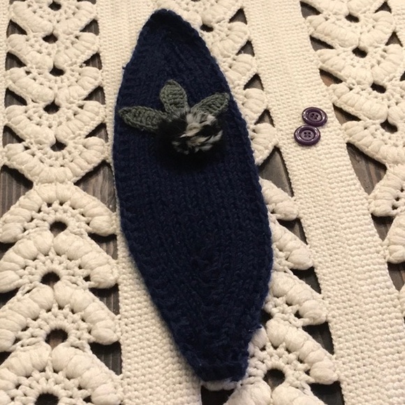 Flower Ear Warmer - Picture 2 of 6